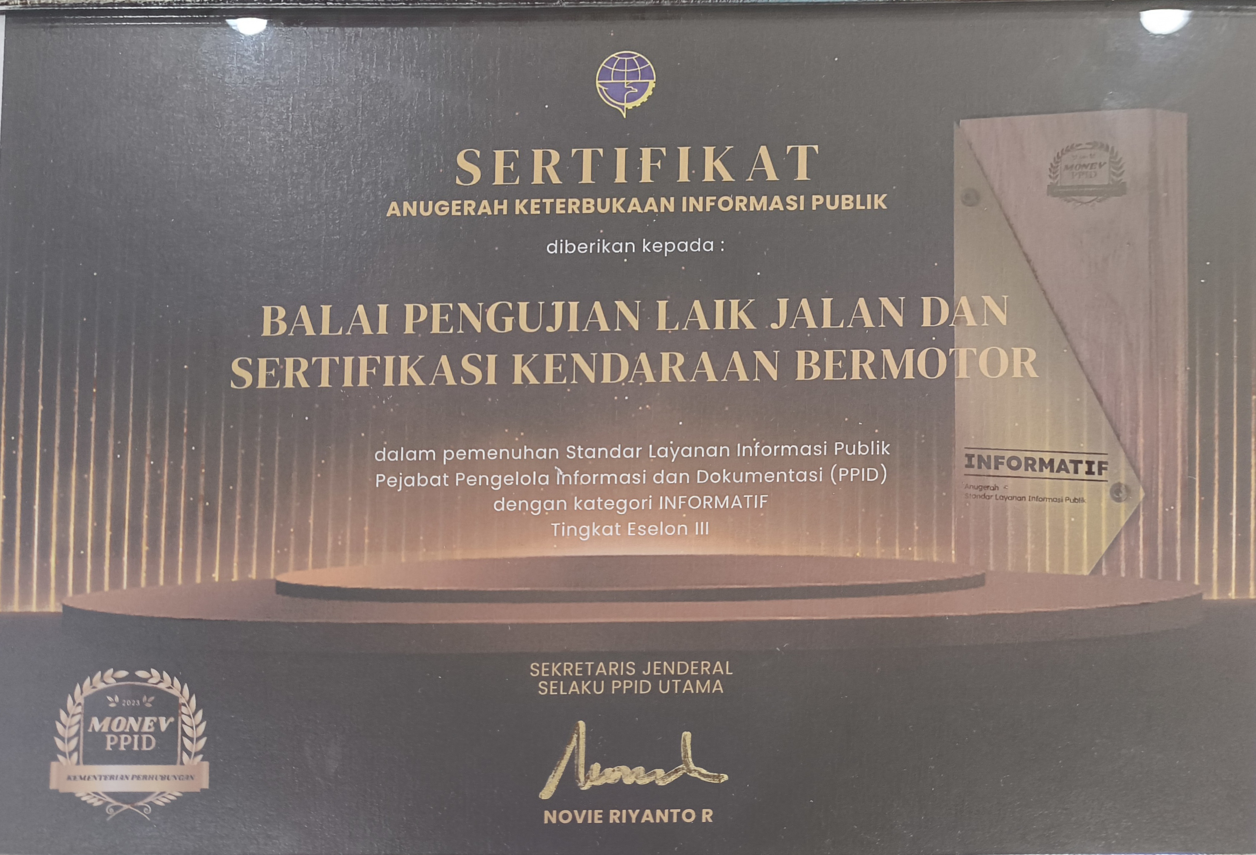 SERTIFIKAT - Kategori "INFORMATIF" - Anugerah Keterbukaan Informasi Publik (AKIP) Tahun 2023