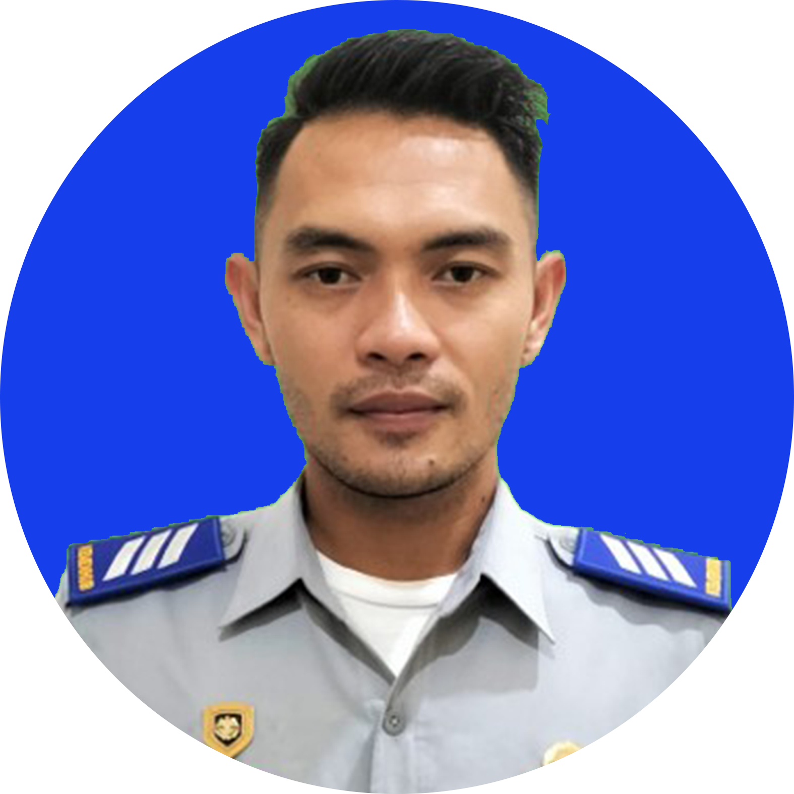 Trully Maximu Loho - Penata Layanan Operasional