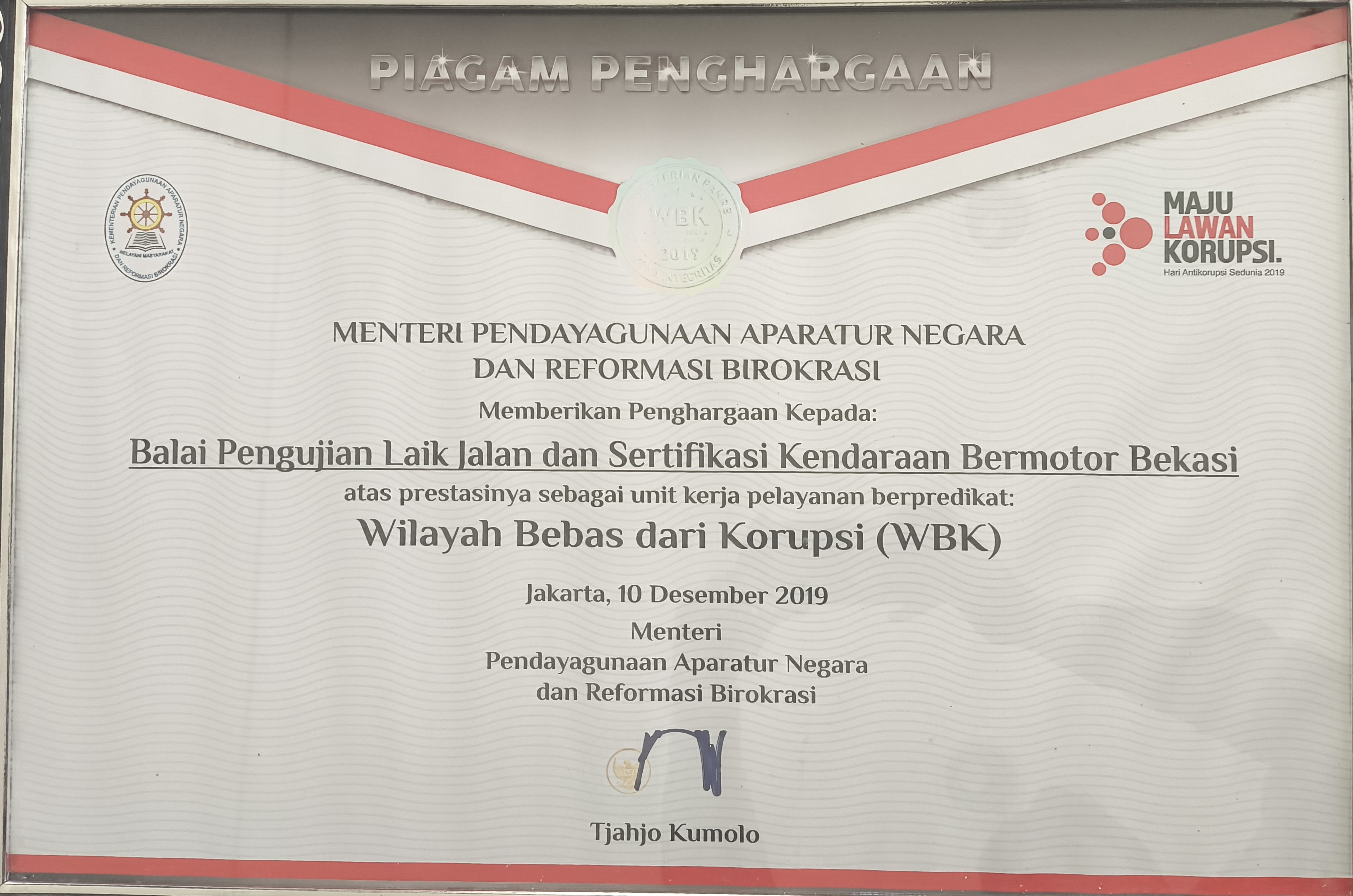PIAGAM PENGHARGAAN - Predikat Wilayah Bersih Korupsi (WBK)
